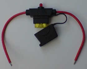 20 Amp automotive blade fuse holder with LED indicator